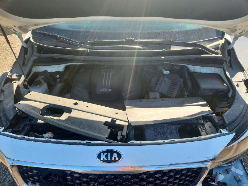 Photo 12 from auction – 2016 KIA SEDONA with VIN KNDMC5C18G6155753