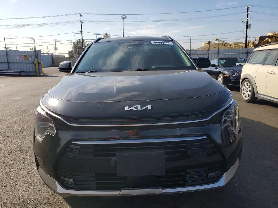 Photo 5 from auction – 2023 KIA NIRO with VIN KNDCT3LE6P5038035