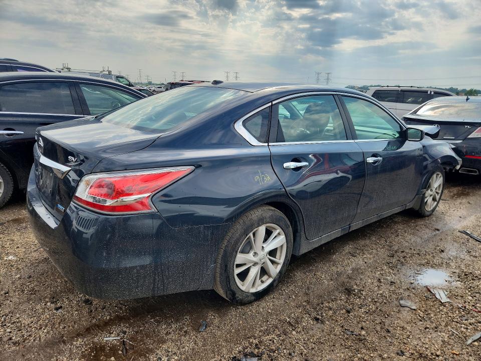 Photo 3 from auction – 2014 NISSAN ALTIMA with VIN 1N4AL3AP4EC107251