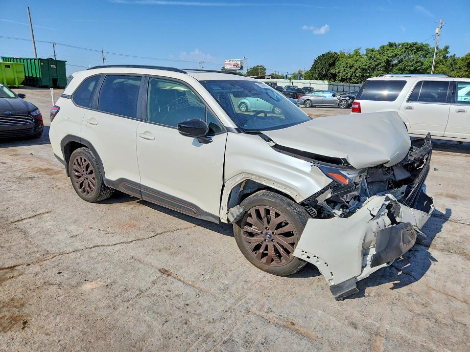 Photo 4 from auction – 2025 SUBARU FORESTER with VIN JF2SLDHC6SH463143