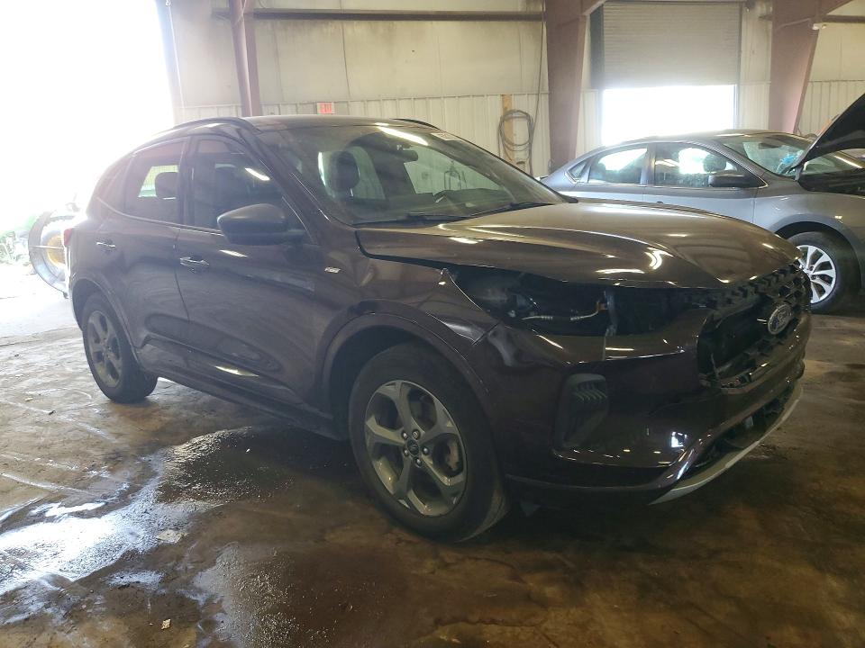 Photo 4 from auction – 2023 FORD ESCAPE with VIN 1FMCU9MNXPUB23749