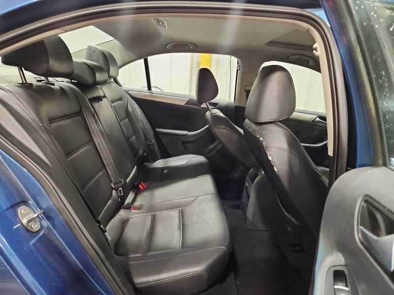 Photo 10 from auction – 2016 VOLKSWAGEN JETTA with VIN 3VWD67AJ5GM415593