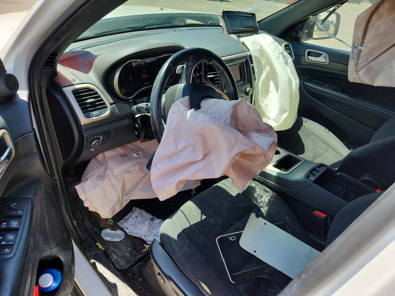 Photo 8 from auction – 2015 JEEP GRAND CHEROKEE with VIN 1C4RJFAG0FC183569