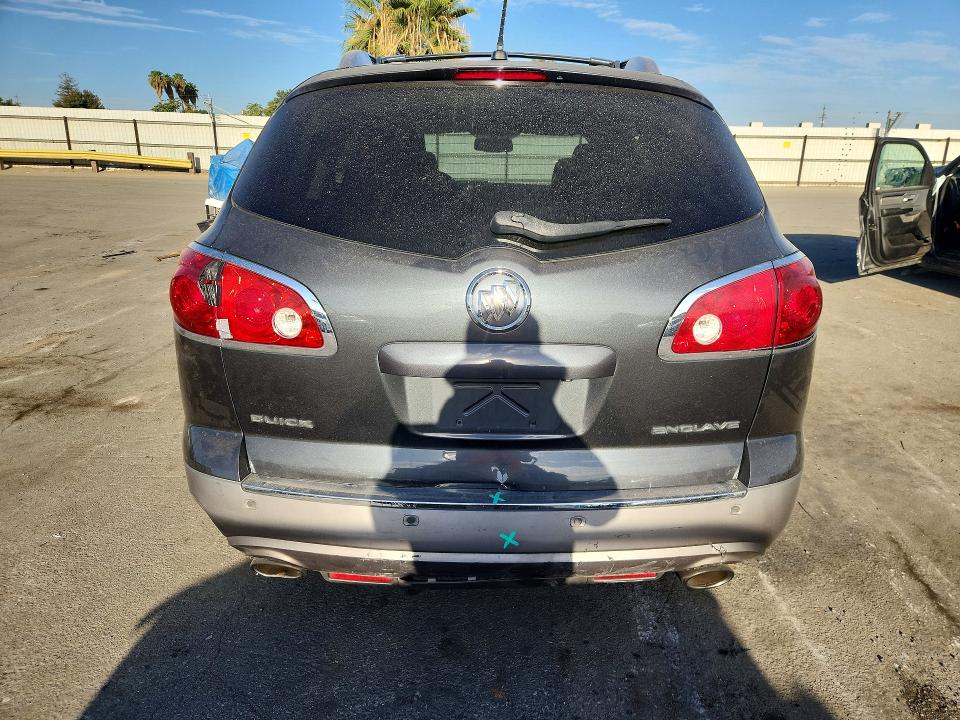 Photo 6 from auction – 2012 BUICK ENCLAVE with VIN 5GAKRBED4CJ393944