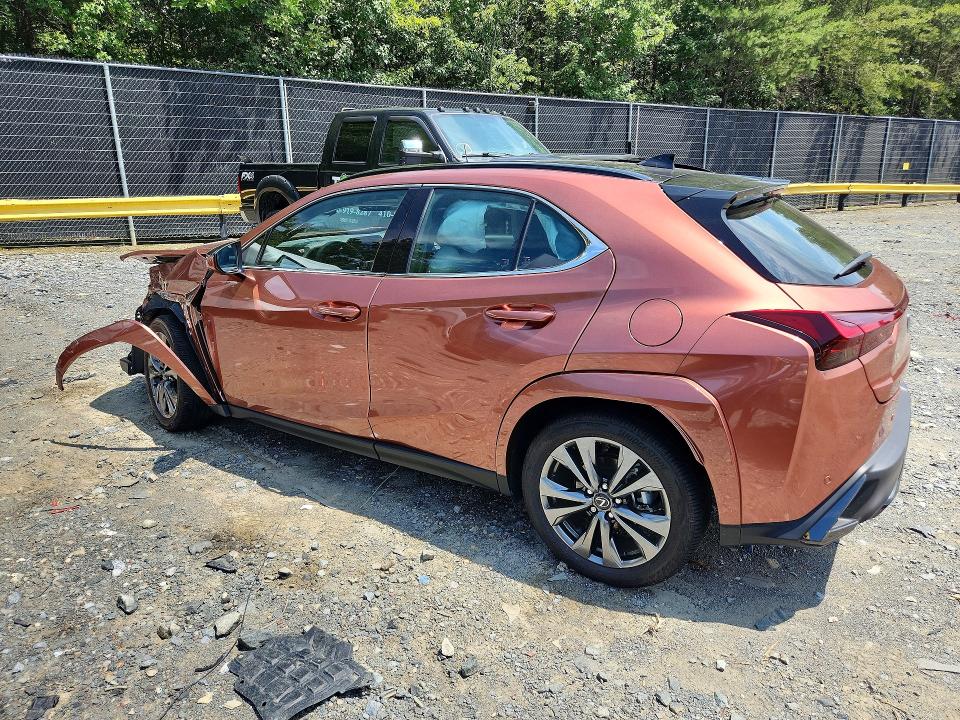 Photo 2 from auction – 2025 LEXUS UX 300H with VIN JTHUCJDH2S2000893