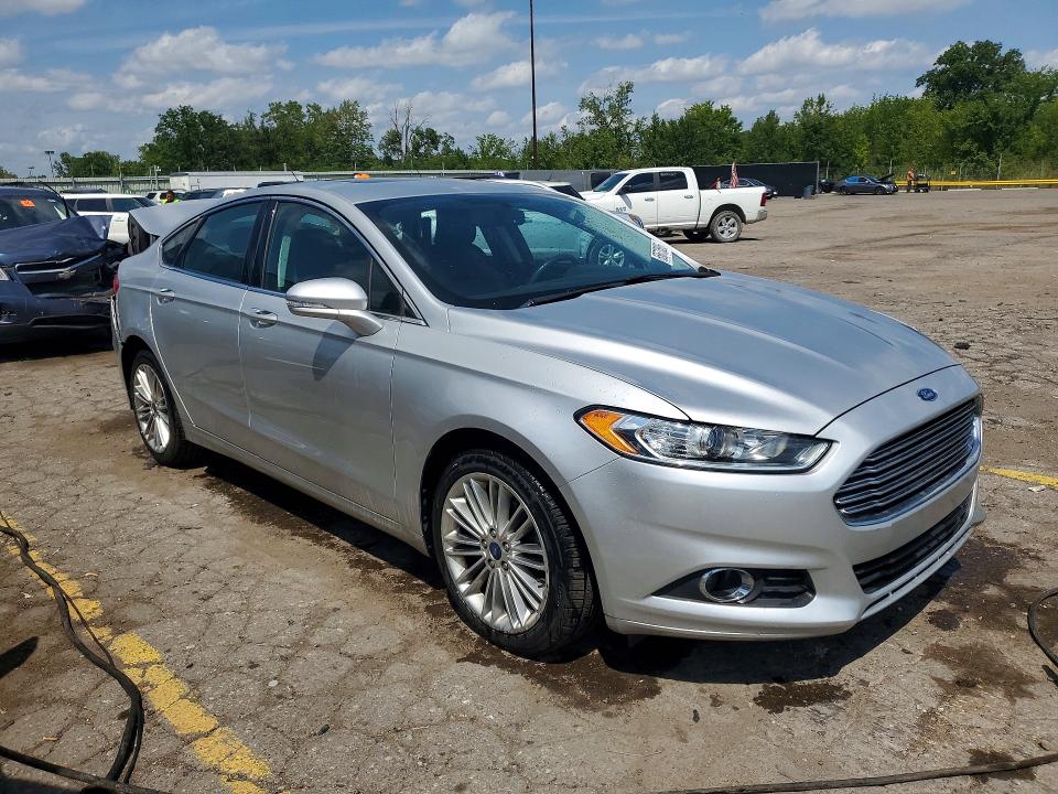 Photo 4 from auction – 2016 FORD FUSION with VIN 3FA6P0T96GR380932