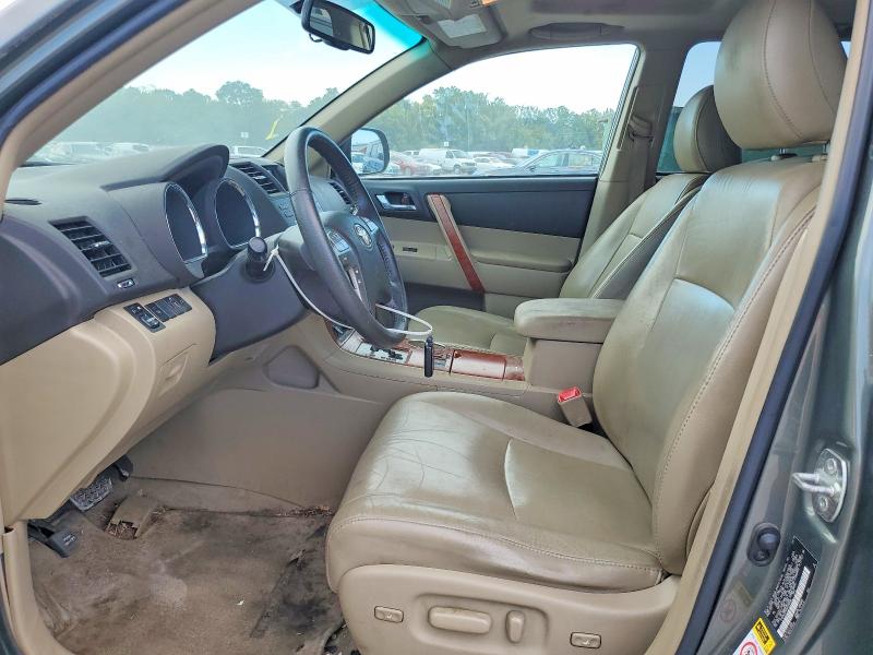 Photo 7 from auction – 2010 TOYOTA HIGHLANDER with VIN 5TDYK3EHXAS008098