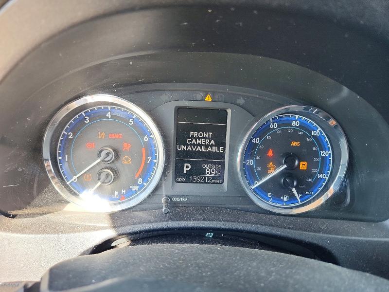 Photo 9 from auction – 2018 TOYOTA COROLLA with VIN 2T1BURHE1JC105459