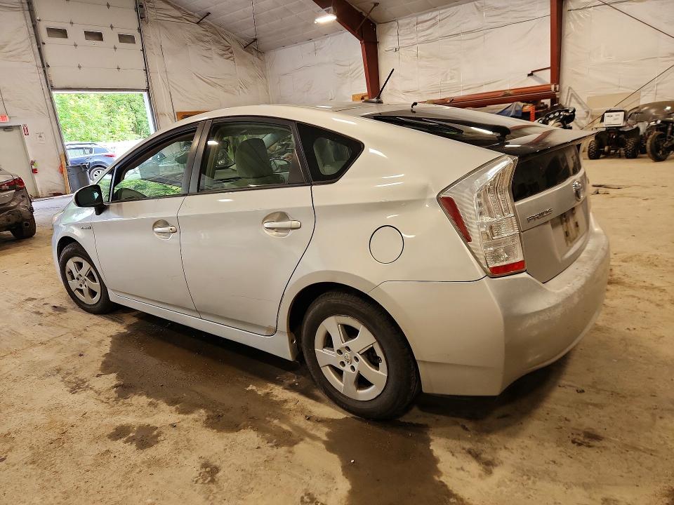 Zdjęcie 2 z aukcji – 2010 TOYOTA PRIUS z VIN JTDKN3DU2A5215022