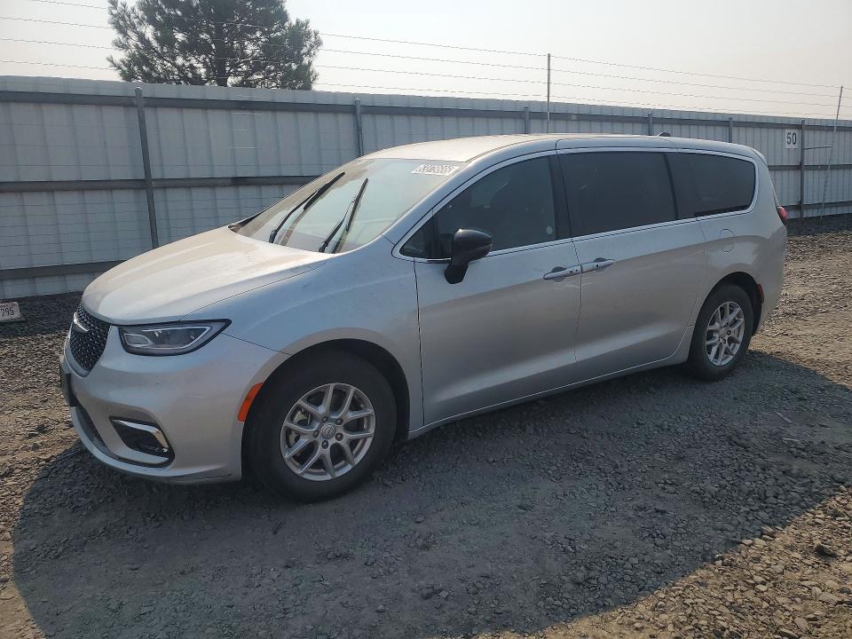 CHRYSLER PACIFICA 2026 with VIN 2C4RC1BG5TR169231 - Photo from auction