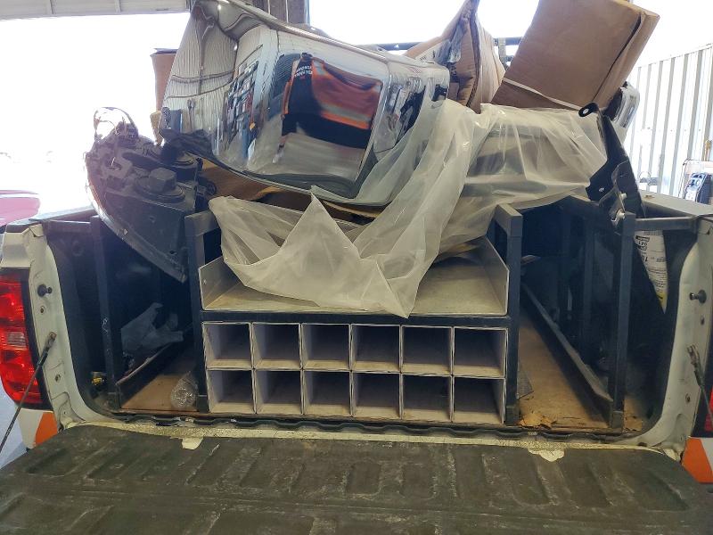 Photo 10 from auction – 2016 CHEVROLET SILVERADO with VIN 1GC0CUEG4GZ371995