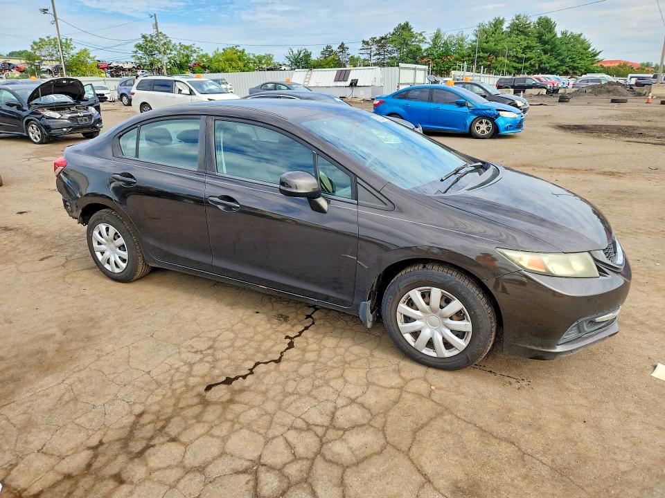 Photo 4 from auction – 2013 HONDA CIVIC with VIN 2HGFB2F52DH534302