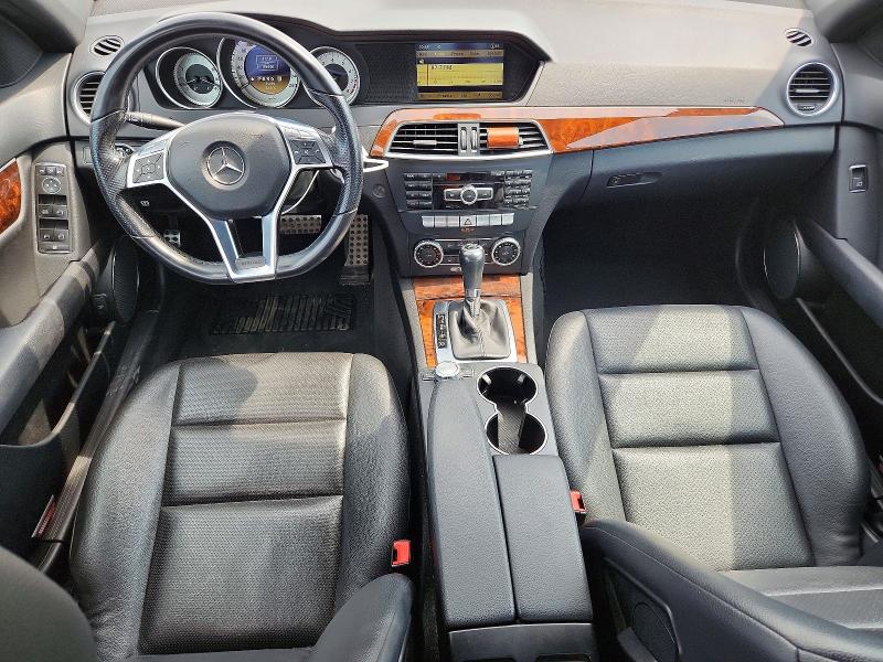Photo 8 from auction – 2012 MERCEDES-BENZ C with VIN WDDGF8BB9CA648094