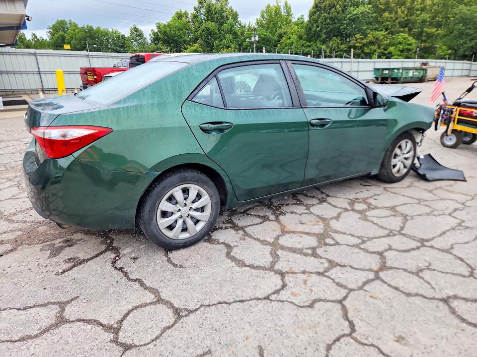 Photo 3 from auction – 2014 TOYOTA COROLLA with VIN 2T1BURHE4EC212348