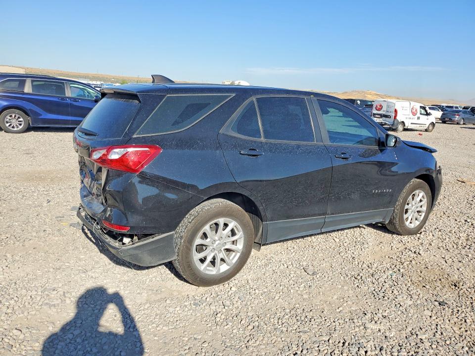 Photo 3 from auction – 2021 CHEVROLET EQUINOX with VIN 2GNAX5EV5M6151082