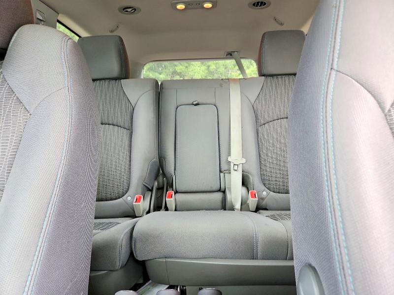 Photo 10 from auction – 2016 CHEVROLET TRAVERSE with VIN 1GNKRFED0GJ158413