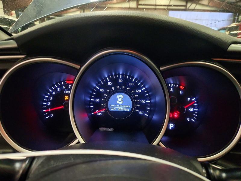 Photo 9 from auction – 2015 KIA OPTIMA with VIN 5XXGM4A78FG396658