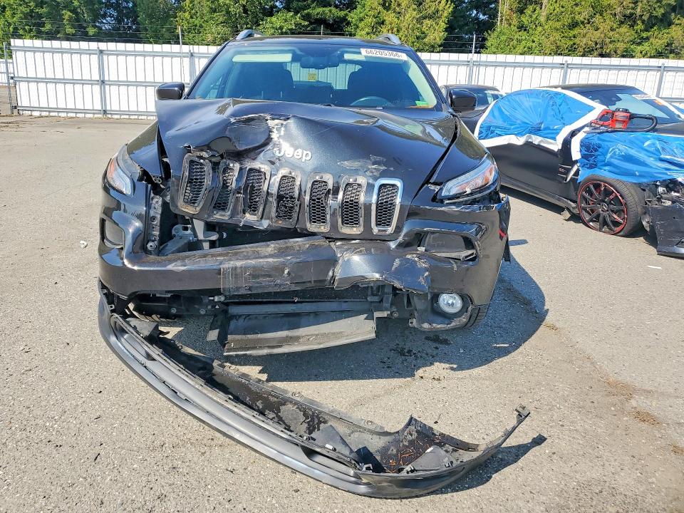Photo 5 from auction – 2016 JEEP CHEROKEE with VIN 1C4PJMCS3GW211202