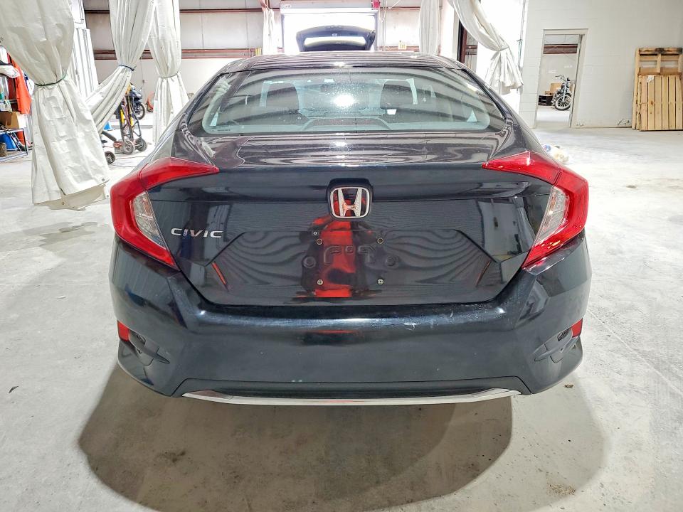 Photo 6 from auction – 2019 HONDA CIVIC with VIN 2HGFC2F69KH565047