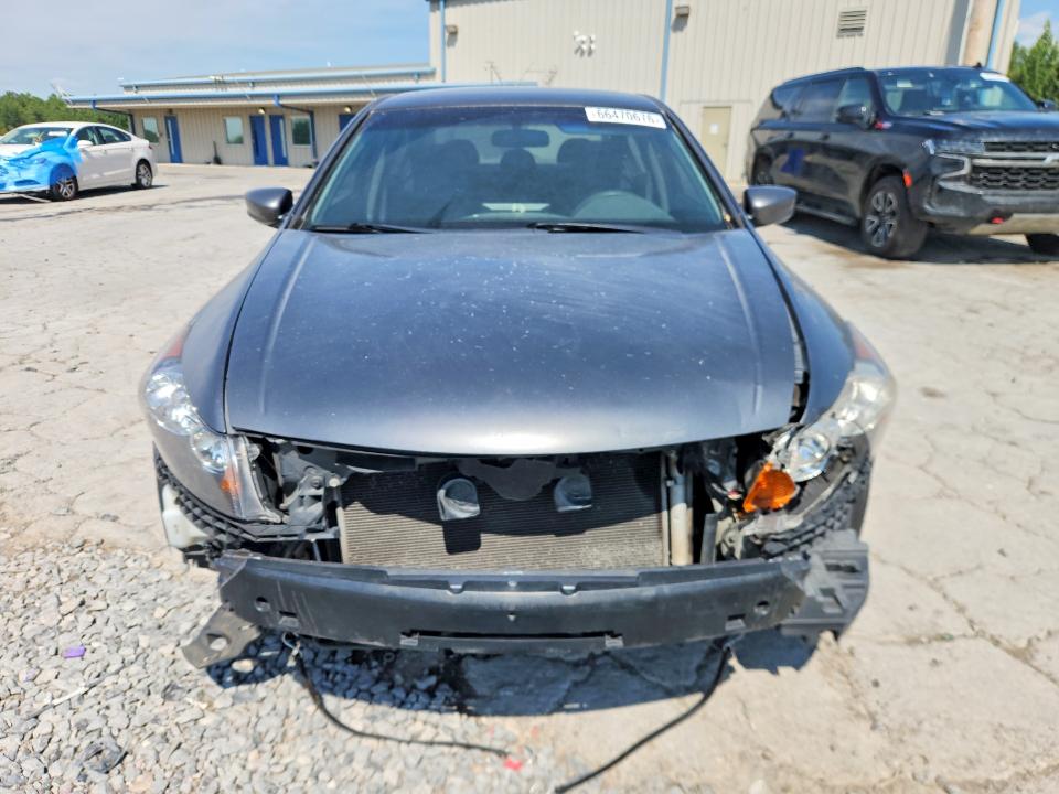Photo 5 from auction – 2010 HONDA ACCORD with VIN 1HGCP2F75AA063827