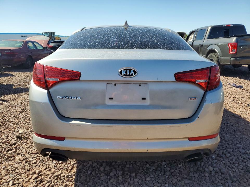Photo 6 from auction – 2011 KIA OPTIMA with VIN KNAGM4A73B5124045
