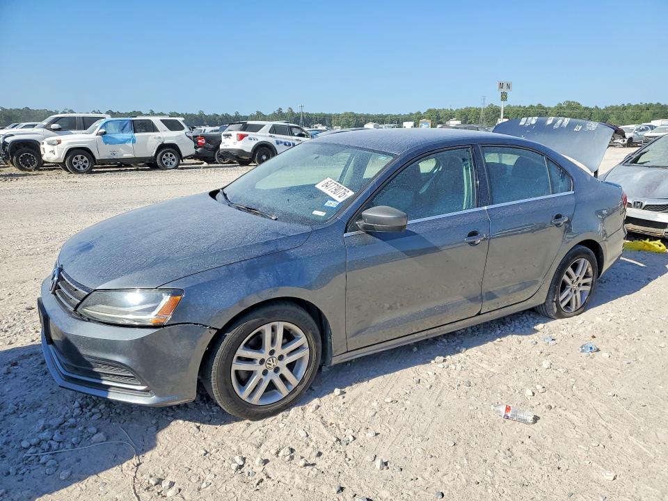 VOLKSWAGEN JETTA 2017 с VIN 3VW2B7AJ2HM231362 - Снимка от търг