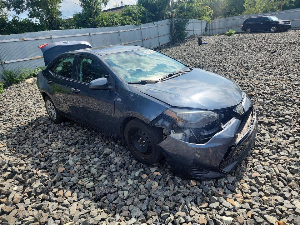 Photo 4 from auction – 2017 TOYOTA COROLLA with VIN 2T1BURHE4HC822352