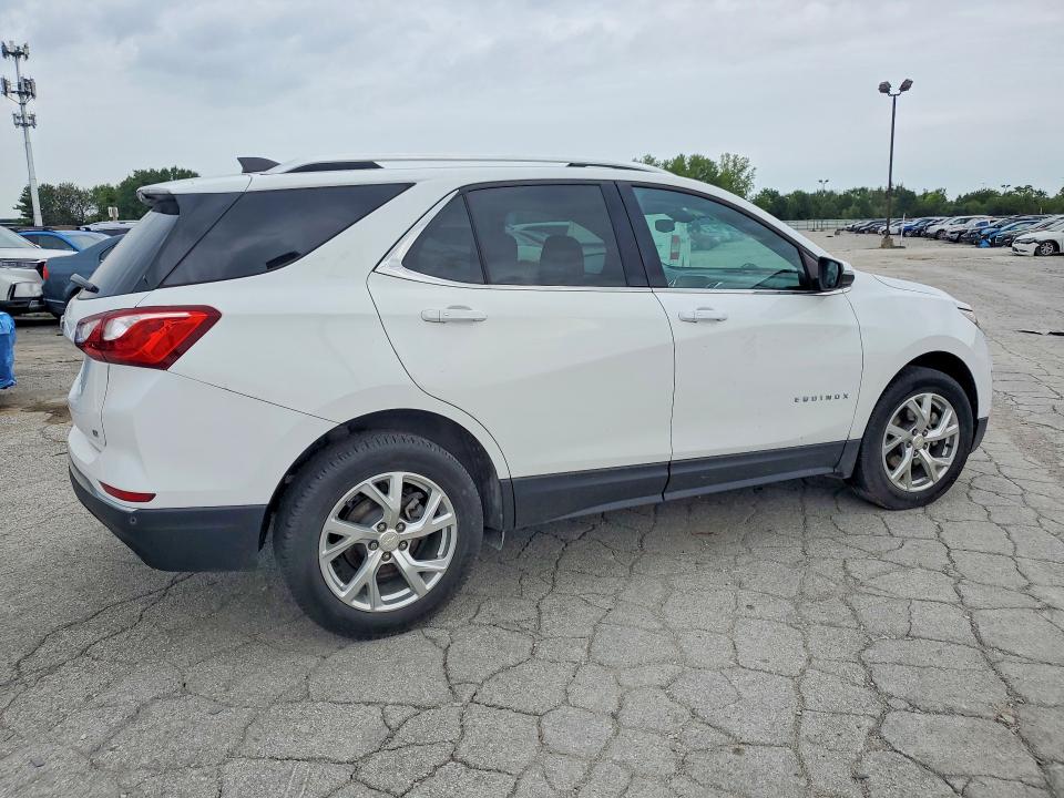 Photo 3 from auction – 2019 CHEVROLET EQUINOX with VIN 3GNAXLEX8KS632707