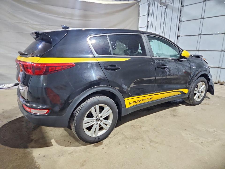 Photo 3 from auction – 2017 KIA SPORTAGE with VIN KNDPMCAC5H7103091