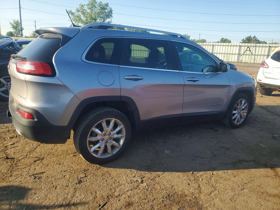 Photo 3 from auction – 2014 JEEP CHEROKEE with VIN 1C4PJLDB1EW205727