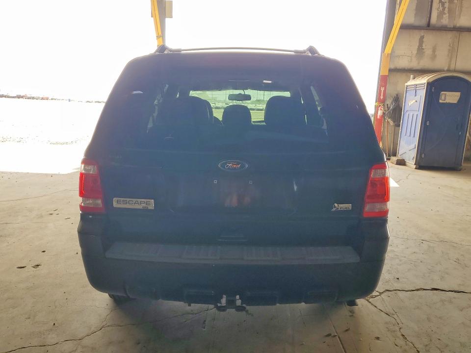 Photo 6 from auction – 2012 FORD ESCAPE with VIN 1FMCU0DG6CKB68075