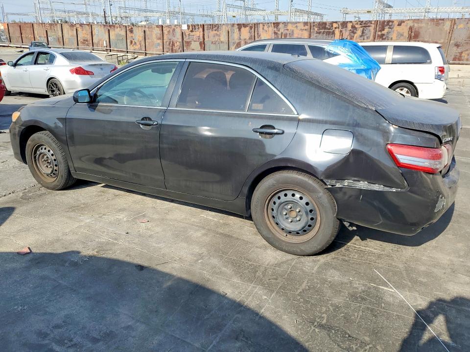 Photo 2 from auction – 2011 TOYOTA CAMRY with VIN 4T4BF3EK8BR124887