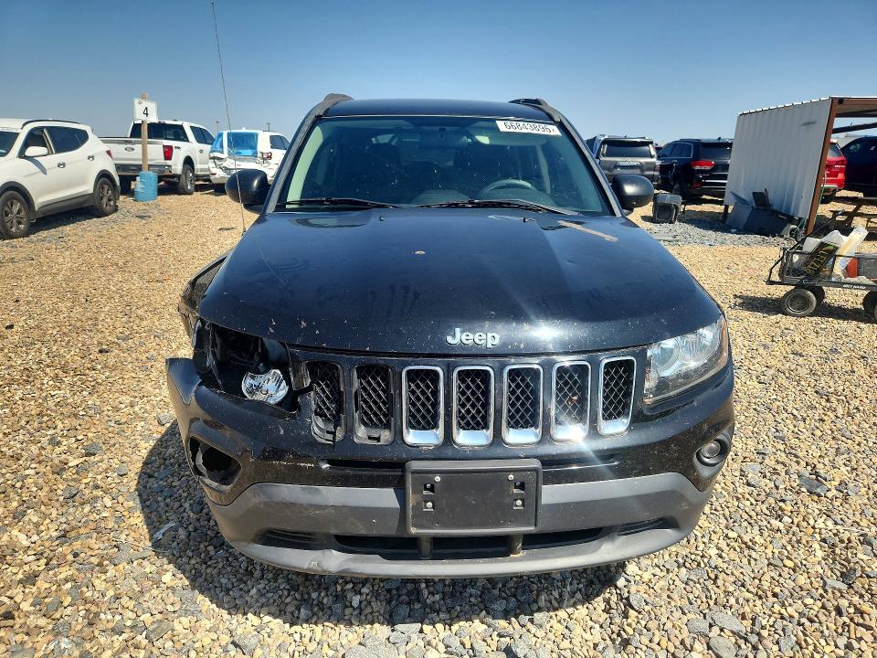 Фото 5 с аукциона – 2015 JEEP COMPASS с VIN 1C4NJCBA5FD313606