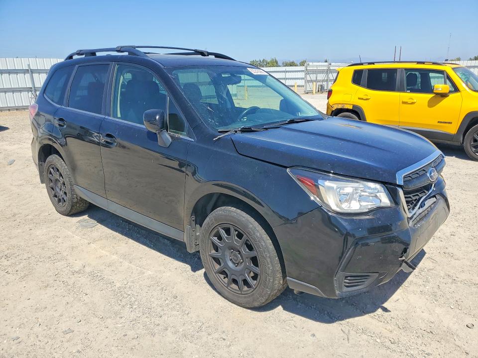 Photo 4 from auction – 2017 SUBARU FORESTER with VIN JF2SJGEC8HH447711