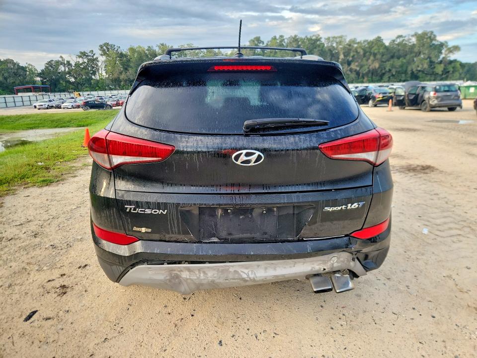Photo 6 from auction – 2017 HYUNDAI TUCSON with VIN KM8J33A23HU508041