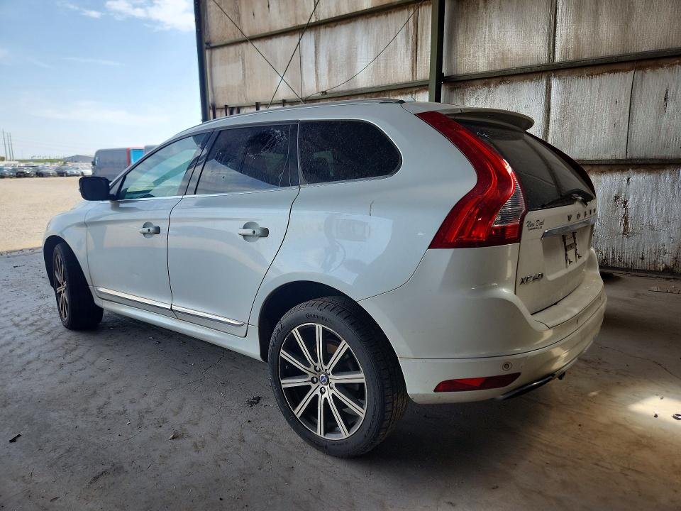 Photo 2 from auction – 2015 VOLVO XC60 with VIN YV449MDD8F2562895