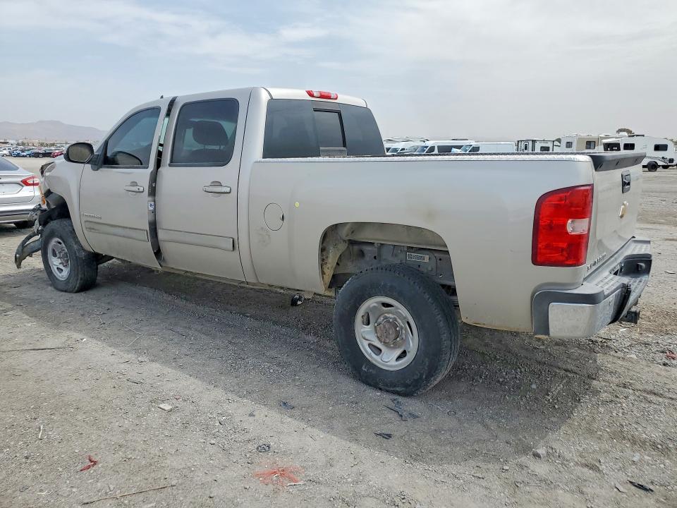 Photo 2 from auction – 2008 CHEVROLET SILVERADO with VIN 1GCHK23628F211685