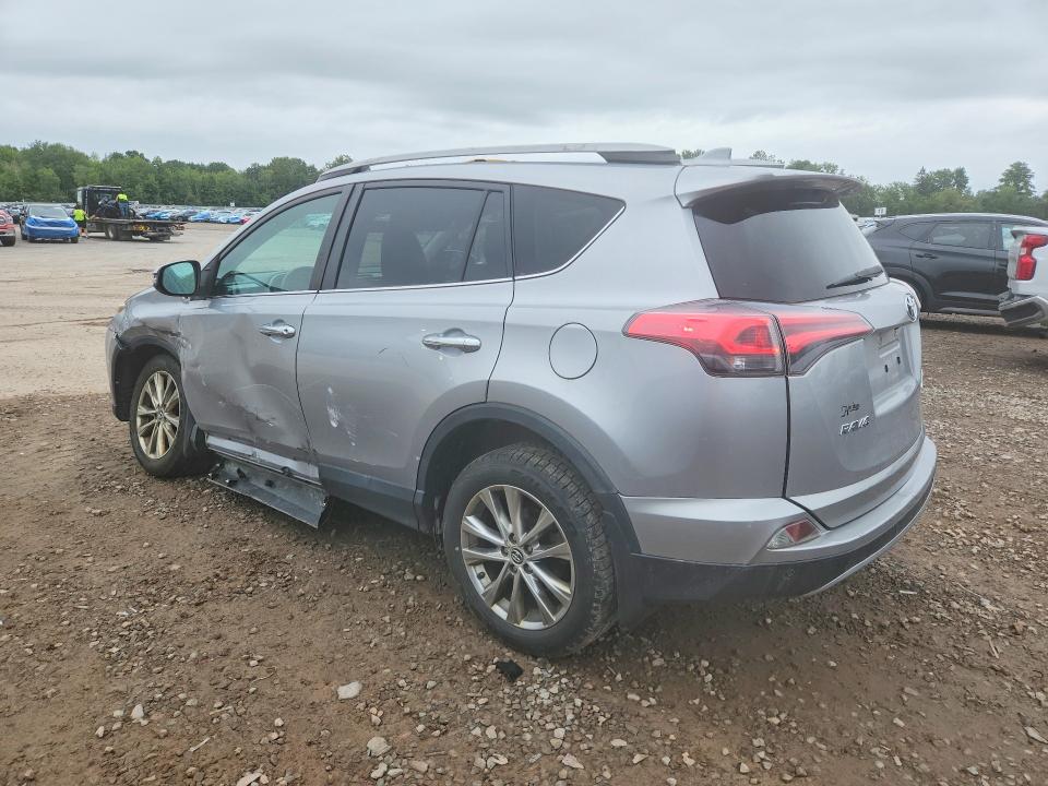 Photo 2 from auction – 2017 TOYOTA RAV4 with VIN 2T3DFREV6HW601896