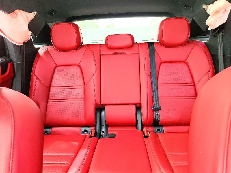 صورة رقم 10 من المزاد - 2022 PORSCHE CAYENNE مع VIN WP1AA2AY2NDA07368