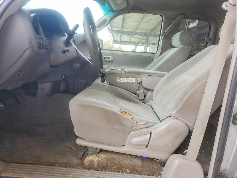Photo 7 from auction – 2004 TOYOTA TUNDRA with VIN 5TBRT34124S440669