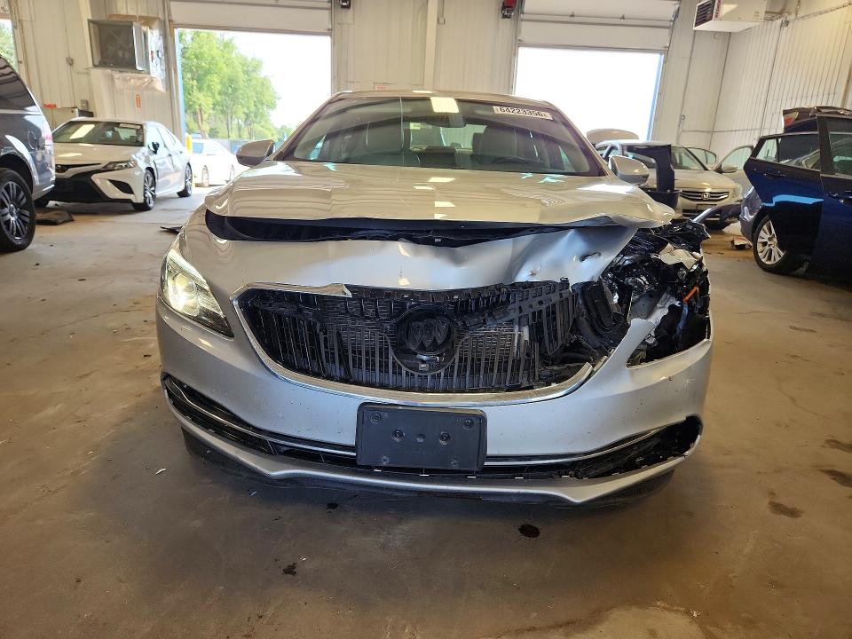 Photo 5 from auction – 2017 BUICK LACROSSE with VIN 1G4ZP5SS5HU179697