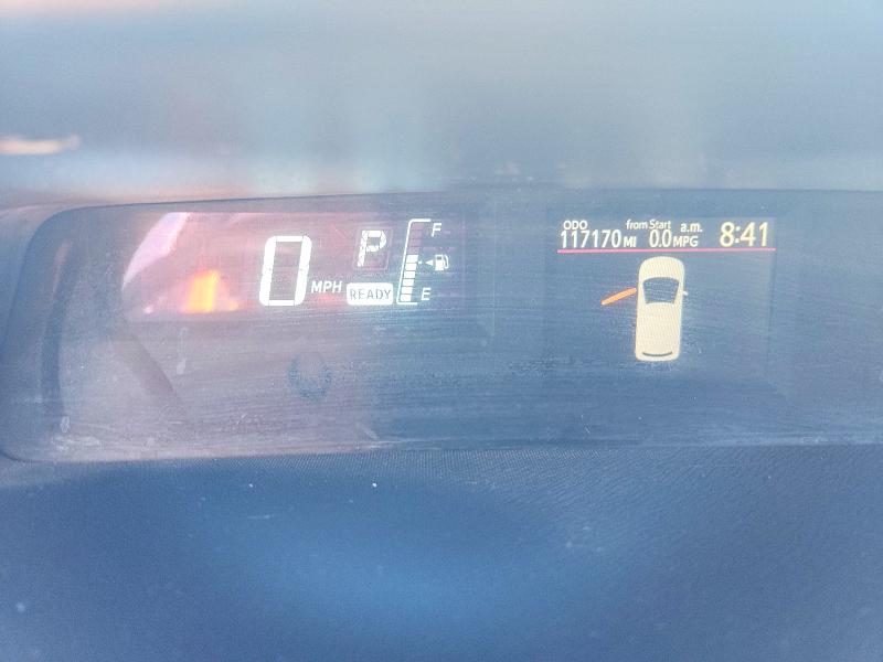 Photo 9 from auction – 2014 TOYOTA PRIUS C with VIN JTDKDTB39E1082530