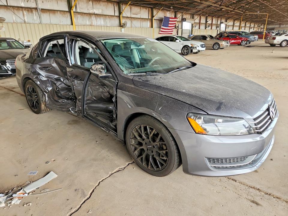 Photo 4 from auction – 2013 VOLKSWAGEN PASSAT with VIN 1VWAP7A34DC029004