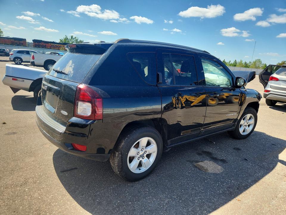 Photo 3 from auction – 2016 JEEP COMPASS with VIN 1C4NJCEA9GD744219