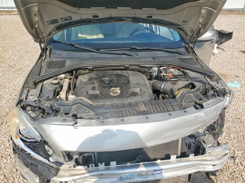 Photo 11 from auction – 2015 VOLVO S60 with VIN YV140MFB7F1314615