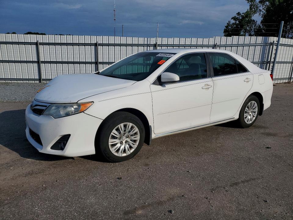 TOYOTA CAMRY 2013 with VIN 4T4BF1FK7DR282725 - Photo from auction