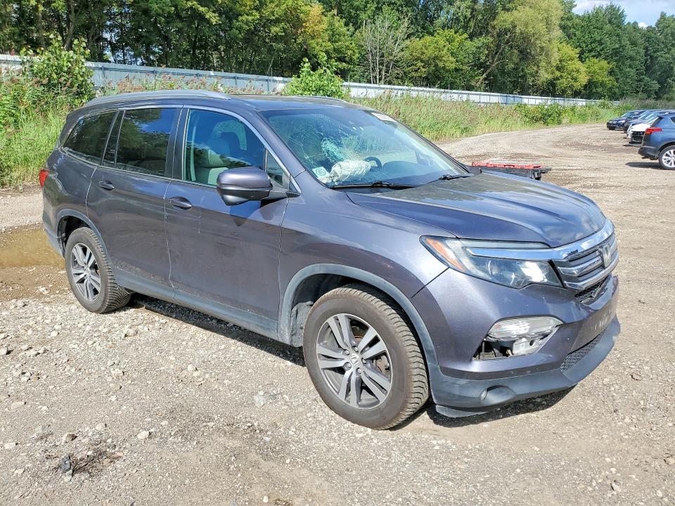 Photo 4 from auction – 2017 HONDA PILOT with VIN 5FNYF6H62HB104077