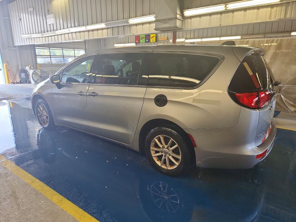 Photo 2 from auction – 2021 CHRYSLER VOYAGER with VIN 2C4RC1CG5MR580290