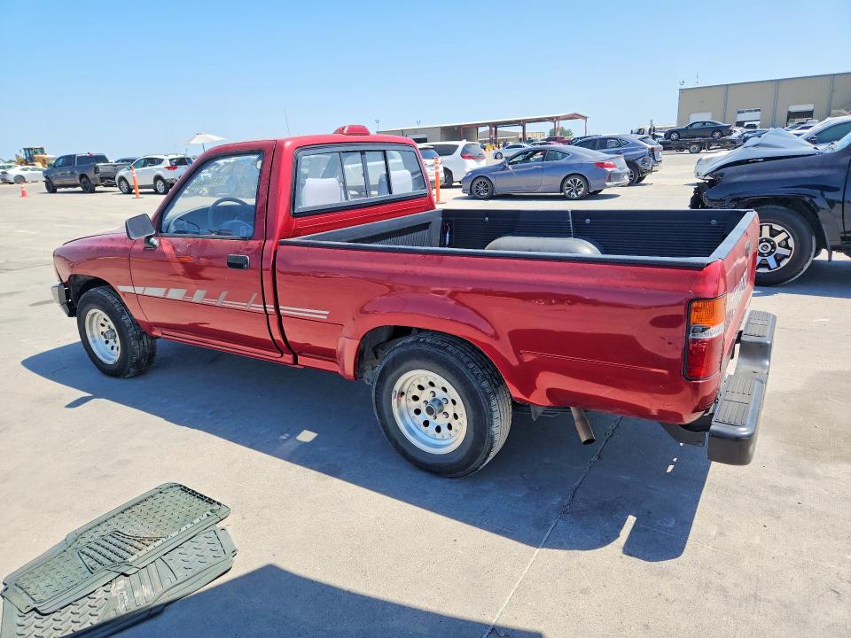 Photo 2 from auction – 1994 TOYOTA PICKUP with VIN 4TARN81A3RZ233812