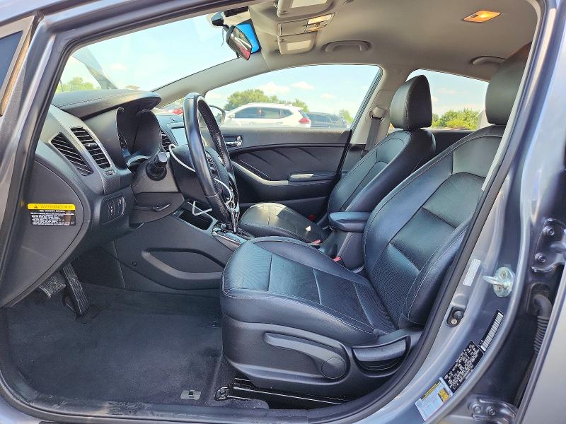 Photo 7 from auction – 2017 KIA FORTE with VIN 3KPFL4A84HE007162
